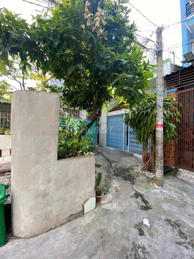 Nhà cấp 4 diện tích 120m2(Chính chủ)