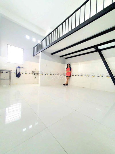 Căn Hộ Dịch Vụ Thang Máy Gác Cao Ở 3 4 Người