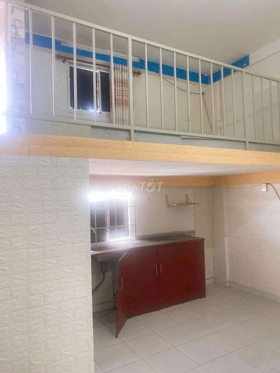 Nhà xã hội Định Hòa, lầu 3 bao sổ hồng 70 triệu, Sài Gòn mua được