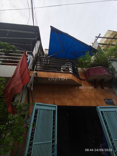 P nhỏ máy lanh, hoàng sa , trần văn đang gần cầu Trần quang diwit