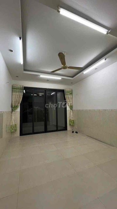 MT cư xá PL D,Q6, 1trệt2lầu,3PN, 4x16, nhà đẹp, trống, 17tr