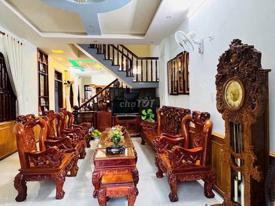 bán nhà 1 trệt 2 lầu  ngay chợ  phước tân tp biên hòa