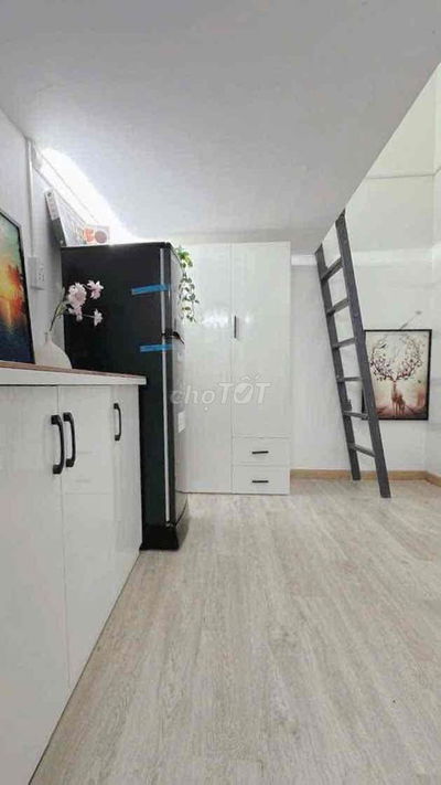 dulex mặt tiền nguyễn tất thành q4