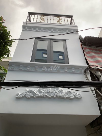 Bán nhà Q8 khu phố 37 phường Phú định hẽm 23 mai hắc đế