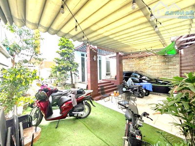 Bán nhà 4 tầng, Ngang 10M – Mặt tiền Trương Văn Thành - P. Hiệp Phú, Quận 9