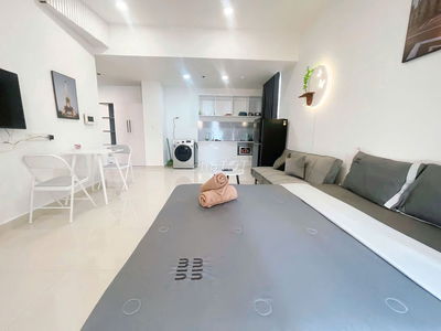 Studio TRESOR đầy đủ nội thất sẵn sàng vào ở, có hồ bơi, gym miễn phí