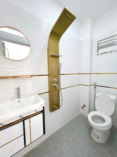 Nhà nguyên căn, liên khu 4-5 cần cho thuê