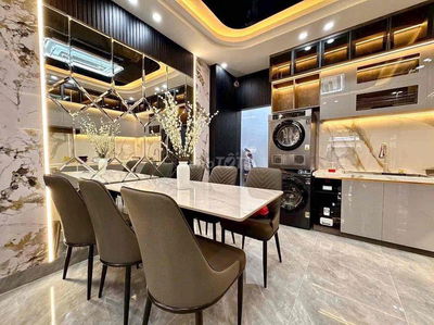 NHÀ MỚI ĐẸP LONG LANH - HẺM XE HƠI TRÁNH NHAU - CÓ GARA