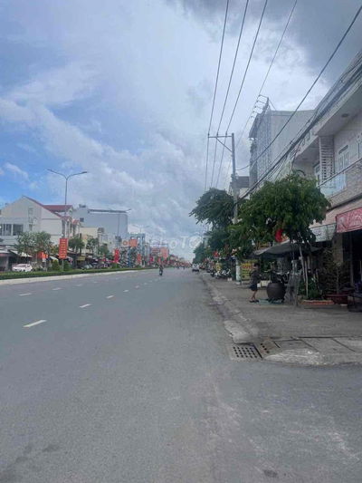 MẶT TIỀN NGUYỄN VĂN CỪ GIÁ TỐT