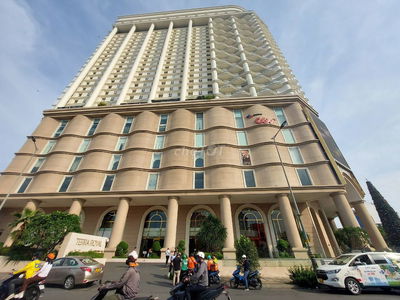 Nhà mặt tiền Huỳnh Văn Bánh - Lê Văn Sỹ P12 Phú Nhuận