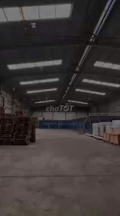 Kho diện tích 240m2 ở Đường Gò Ô Môi cần cho thuê gấp đường cont