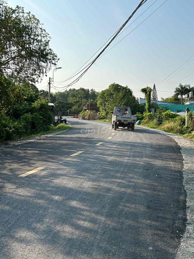 Chính chủ bán lô đất 100m có 90m thổ cư gần trường học