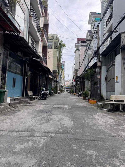 HẺM OTO 7M NHỰA LÊ VĂN QUỚI - 4M X 13M - 3 TẦNG XÂY MỚI
