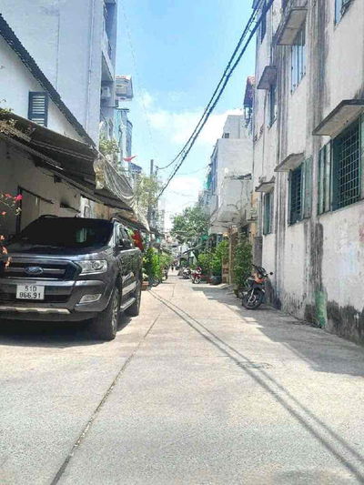 Hẻm xe hơi 4m ngay đại lộ 3 tháng 2 nhà 5 tầng, 36m²