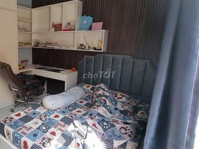 Nhà ngang 5m  4 Tầng Gần Etown Cộng Hòa – 3Pn 3Wc – Chỉ 14 Triệu/Th