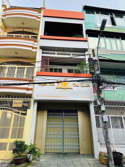 Nhà mới 4x18m 1 trệt 2 lầu st 6PN HXT Âu Cơ - Phù hợp làm văn phòng