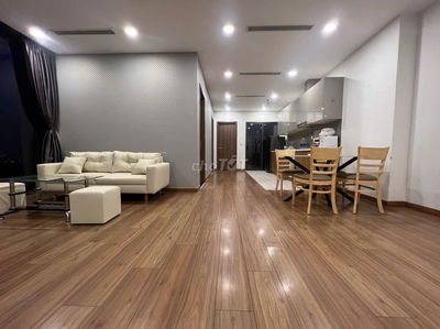 Cho thuê căn hộ Eco Green Quận 7, DT 95m2 3PN 2WC/23 triệu /th