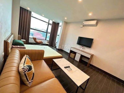 Cho thuê căn hộ đẹp mặt phố Phan Kế Bính đầy đủ nội thất, dịch vụ