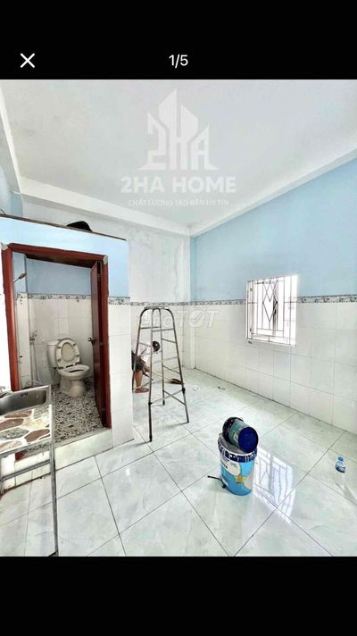 mới trống phòng phía ban công đầu hồi, lầu 3, thang máy, Aeon Tân phú