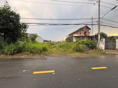 CHÚ ANH BÁN LÔ ĐẤT 750TR/180M2 ĐẸP NẰM NGAY SAU LƯNG BỆNH VIỆN XUYÊN Á