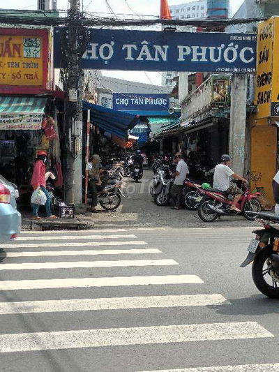 🏡 Nhà mặt tiền hẻm xe hơi 10m – Đường Âu Cơ, Quận 11

•