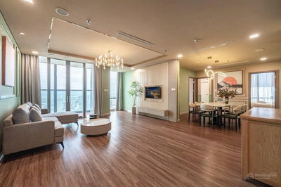 Chuyên bán căn hộ Vinhomes Central Park & Landmark 81 giá tốt nhất (1-2-3-4 PN). LH 0916 946 ***