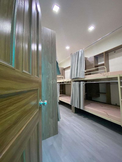 Ký túc xá tiện nghi 491 Lê Văn Sỹ, giá 1tr7
