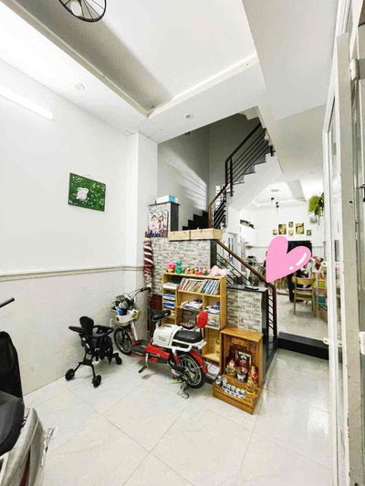 NHÀ 3 TẦNG, HẺM 3.5M - 4PN - 36M2- CHỈ 4.35 TỶ - ĐỦ CÔNG NĂNG CHO GĐ