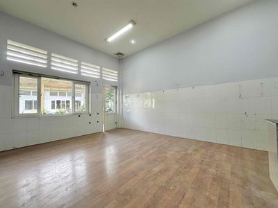 phòng trọ mới giá rẻ ngay Lê Văn Chí, ngã tư Thủ Đức, gần SPKT, HUB