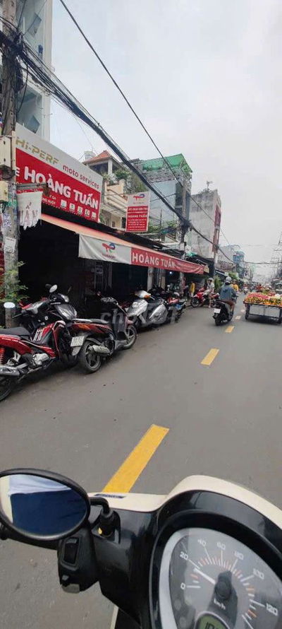 Mặt tiền Ba Đình kinh doanh sầm uất. SHR hoàn công đủ, vg vức nở hậu