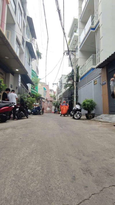 Giảm hơn 1tỷ chủ bán lổ đi Định Cư HXH gần mặt tiền Nguyển Văn Đậu