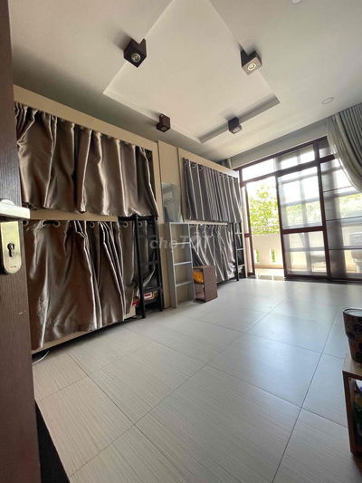 Homstay ở ghép Nam giường Tầng cao cấp
