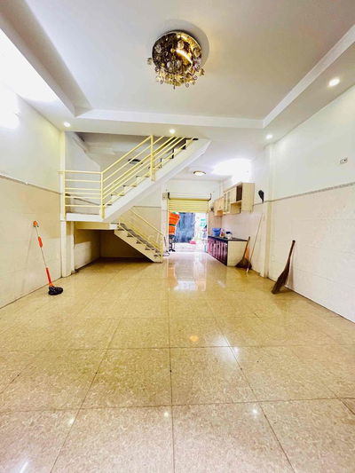 NHÀ BÁN SHR 2 mặt tiền CHỢ VẠN HẠNH đã giảm 200tr so với giá cũ!