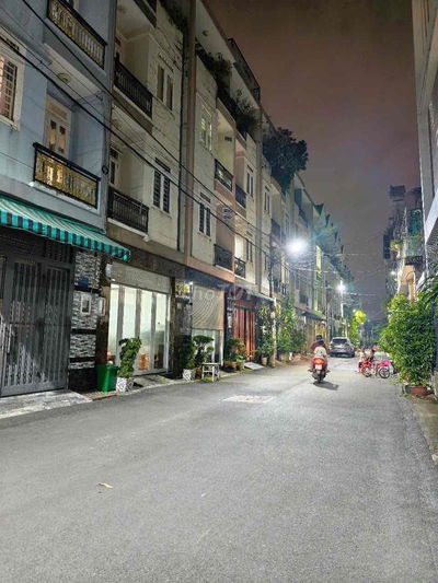 BÁN NHÀ HXH ĐƯỜNG NGUYỄN ẢNH THỦ , 4 TẦNG BTCT  GIÁ 5T TL