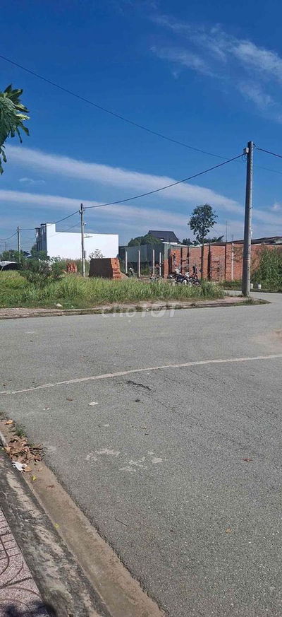 Chính chủ bán đất Khu DC đông đúc_DT 85m² 1.35 tỷ TL- Long Hoà -LA