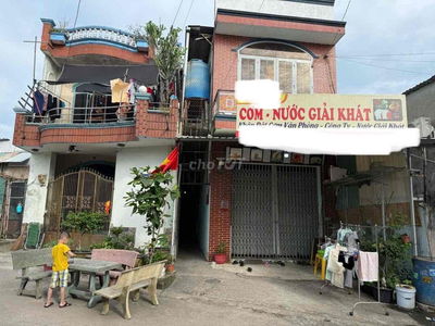 Nhà Mặt Tiền Đường Thông 1 Trệt 1 Lầu Gần Chợ Dĩ An2