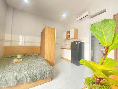 phòng đẹp - thang máy - Âu Dương Lân - Q8