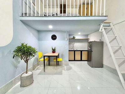 Duplex mới xây full nội thất ngay Làng Đại Học