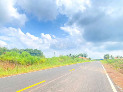 [ CHÍNH CHỦ ] CẦN BÁN GẦN 1 SÀO MẶT TIỀN NHỰA 23M - Gần BECAMEX GĐ3