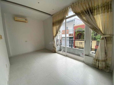 2 phòng ngủ riêng biệt có nội thất Tân Bình