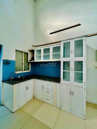 Nhà Sạch Sẻ DT 90 1Trệt 1Lửng 2Pn 2Wc Hẻm Ôtô Ngã Tư Ga Giáp Gò Vấp