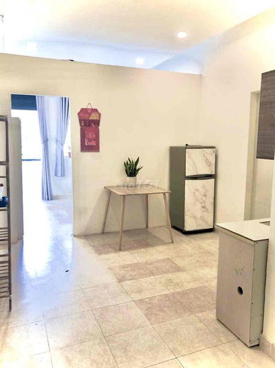 1 PN - Ban Công - Tách Bếp - 50m2 - Máy Giặt Riêng - Ngay Đakao Quận 1