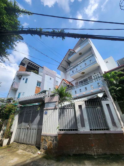 BIỆT THỰ NGUYỄN THÁI SƠN, P3, GÒ VẤP