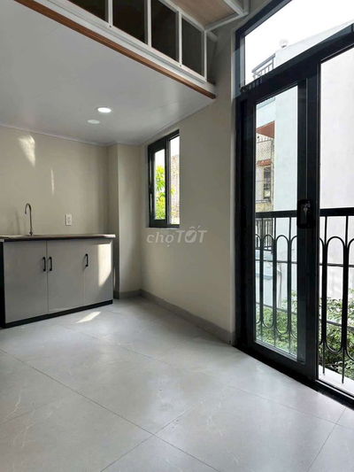 Nhà Chỉ 10,8 tỷ DÒNG TIỀN 50tr/tháng Lê Văn Thịnh Quận 2 NHÀ MỚI 10CHD