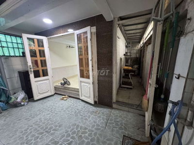 12 tr nhà nguyên căn F3 gò vấp