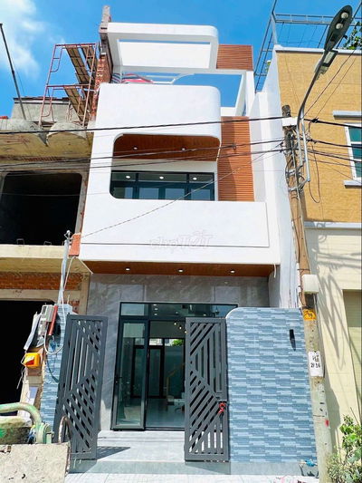 Bán Nhà mới 3PN, 3WC, 53.7m2, Trệt 2 Lầu, đường 9m, KDC Đ. Long Thuận