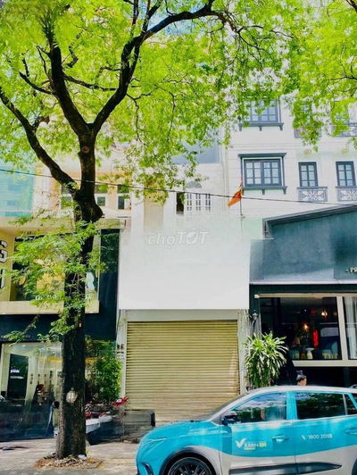 🏢 1 CĂN SIÊU PHẨM *** NHÀ 2 MẶT TIỀN 𝗕𝗔̀ 𝗛𝗨𝗬𝗘̣̂𝗡 𝗧𝗛𝗔𝗡𝗛 𝗤𝗨𝗔𝗡  🏢