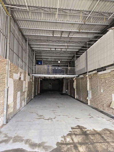 CHO THUÊ KHO 8X20(160M2) ĐỐI DIỆN AEON TÂN PHÚ HẺM XE TẢI,ĐIỆN 3 PHA