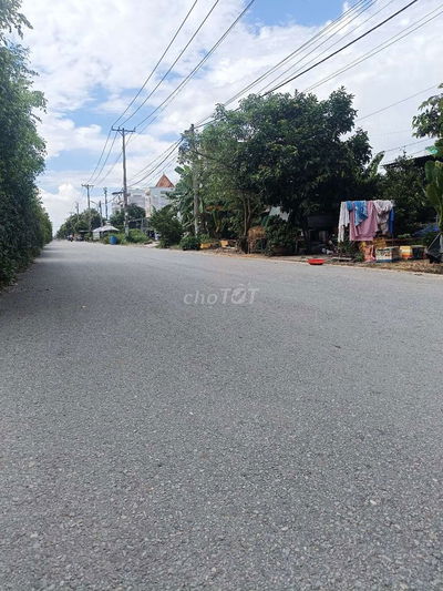 Hot Hot Mặt Tiền Đại Lộ Long An cần tìm chủ mới.