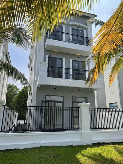 CHO THUÊ BIỆT THỰ ĐƠN LẬP VIN Q9 253m² – ĐÃ HOÀN THIỆN  – GIÁ CHỈ 45TR